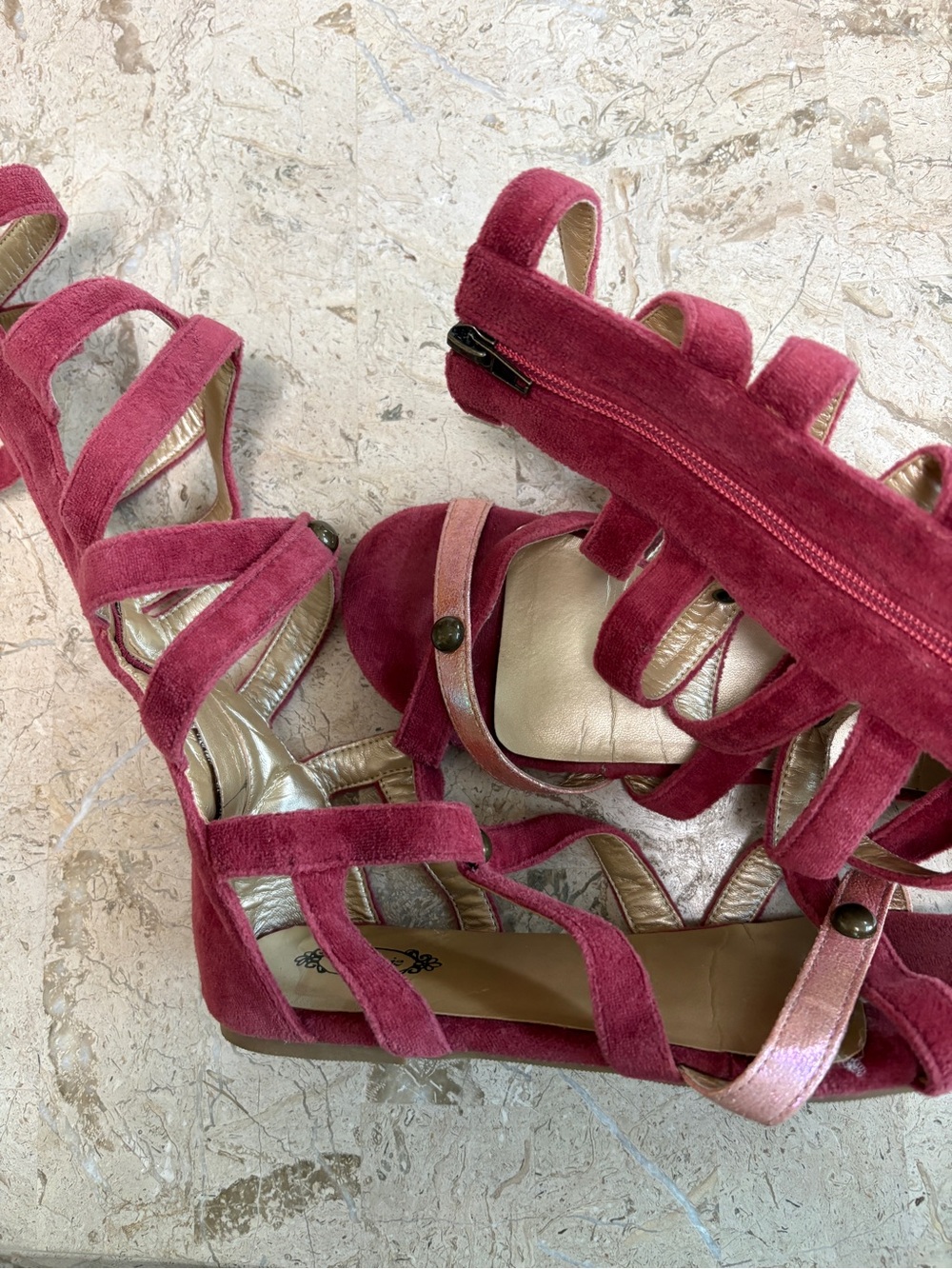 Joyfolie Jenna Gladiator Sandal Back Side Zipper Size Y6
